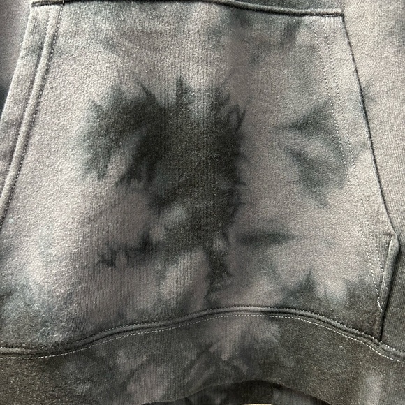 Vans/ MWT/  "Off the Wall" tie-dye hoodie/ size M/ blk n grey - Picture 2 of 13